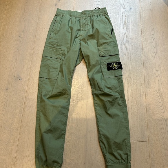 EUC Stone Island Stretch Cotton Cuffed Cargo Green size 28 (xs) - Picture 2 of 5